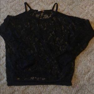 Cut out shoulder lace BODY CENTRAL long sleeve